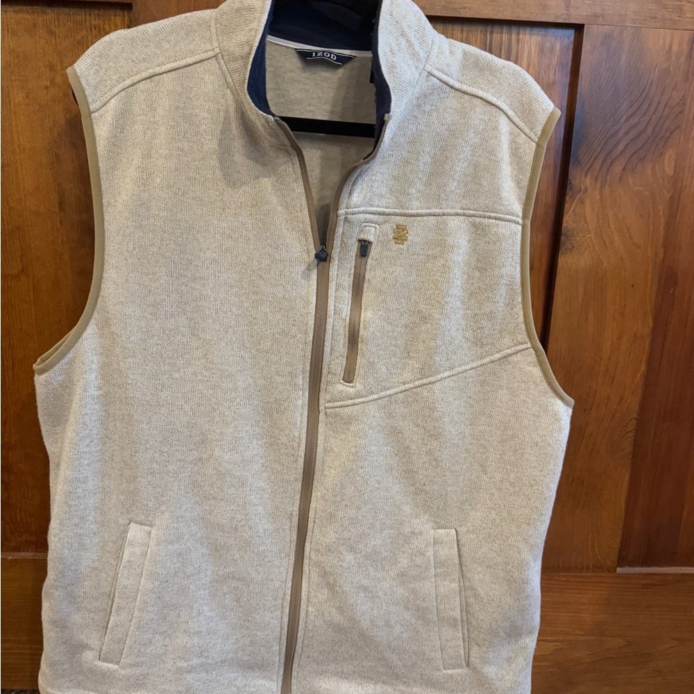Izod Men's Beige Fleece Vest, XL